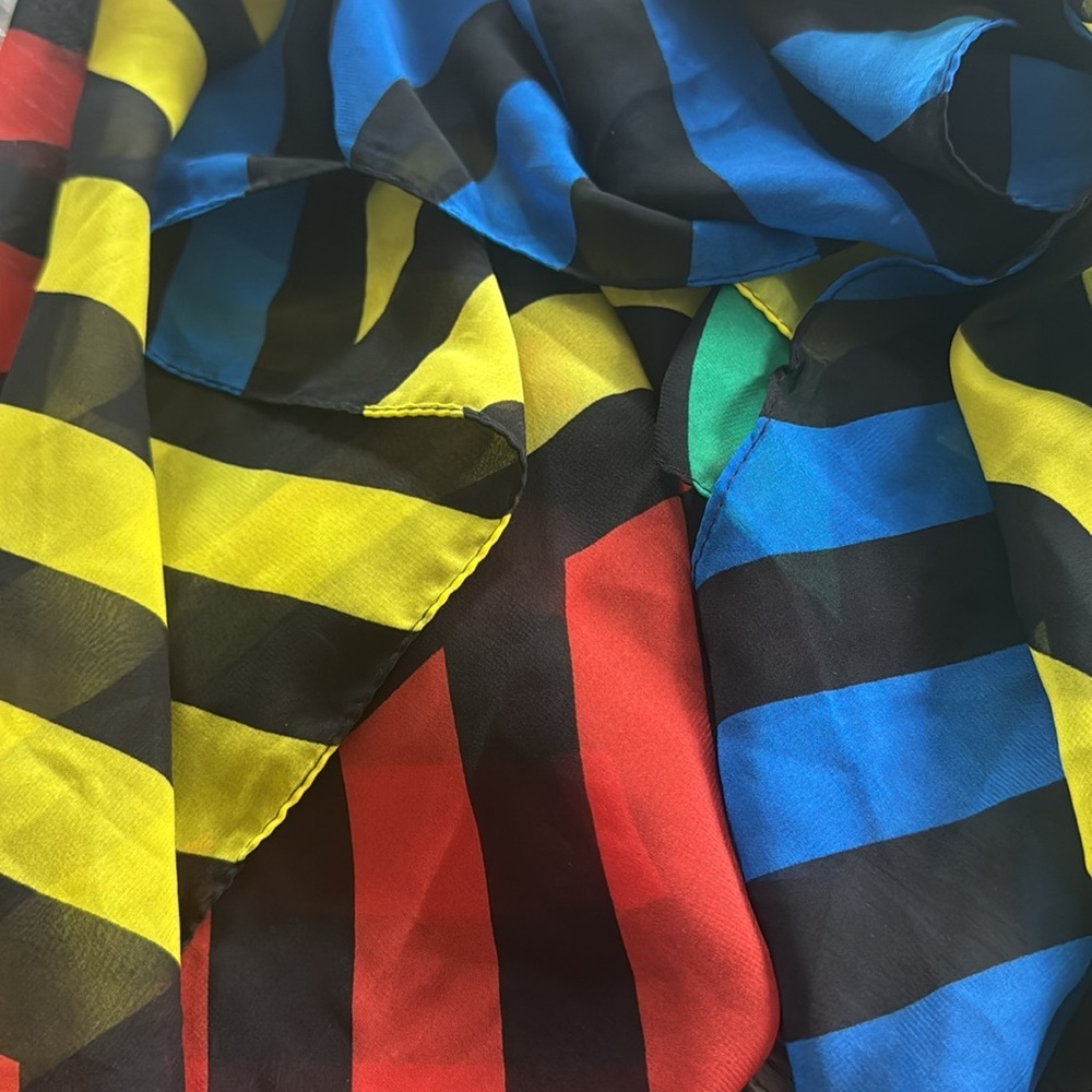Colorful SCARF - Picture 3 of 3